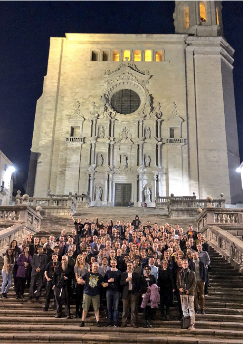 PIDapalooza 2018 family outside Girona cathedral