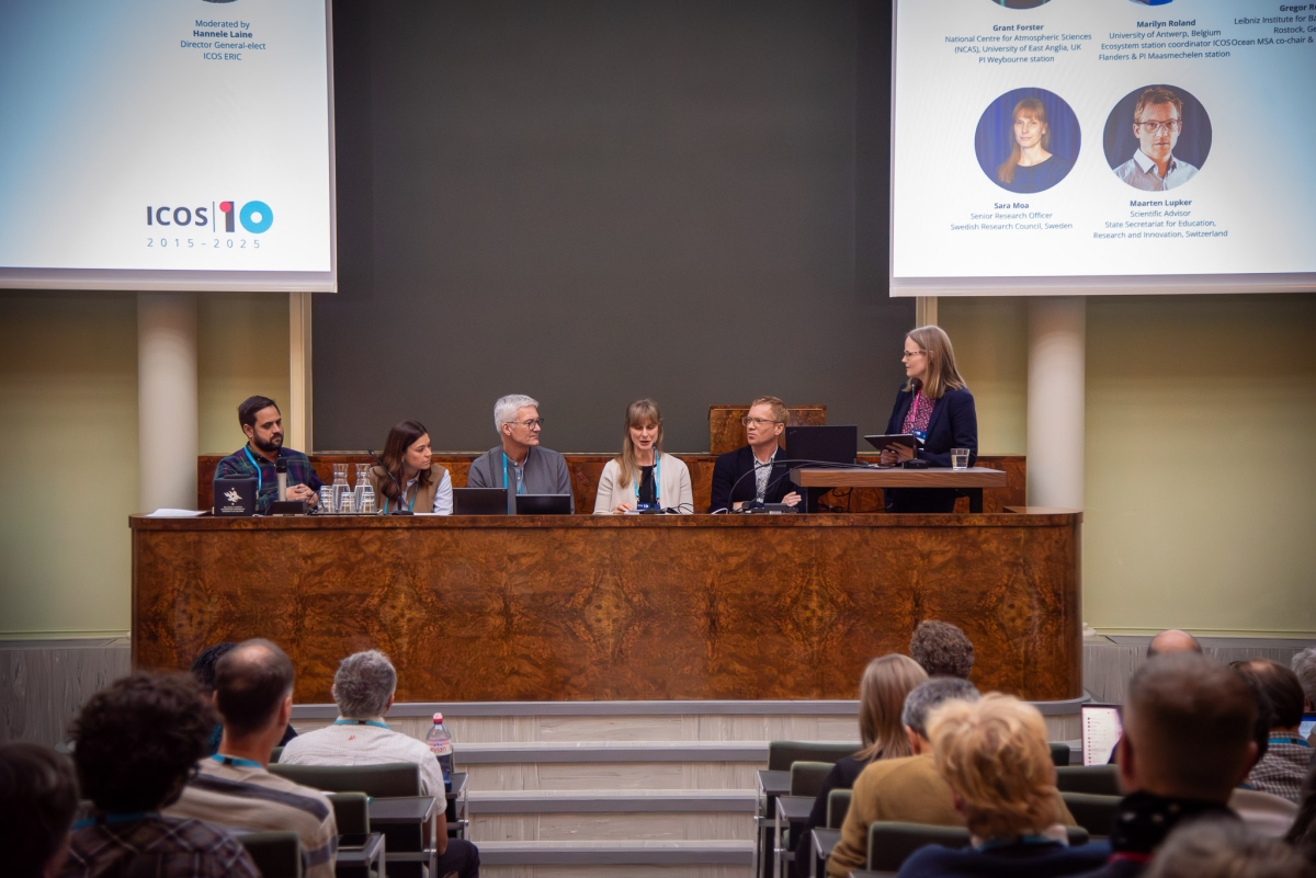 Panel discussion with four panellists and a moderator