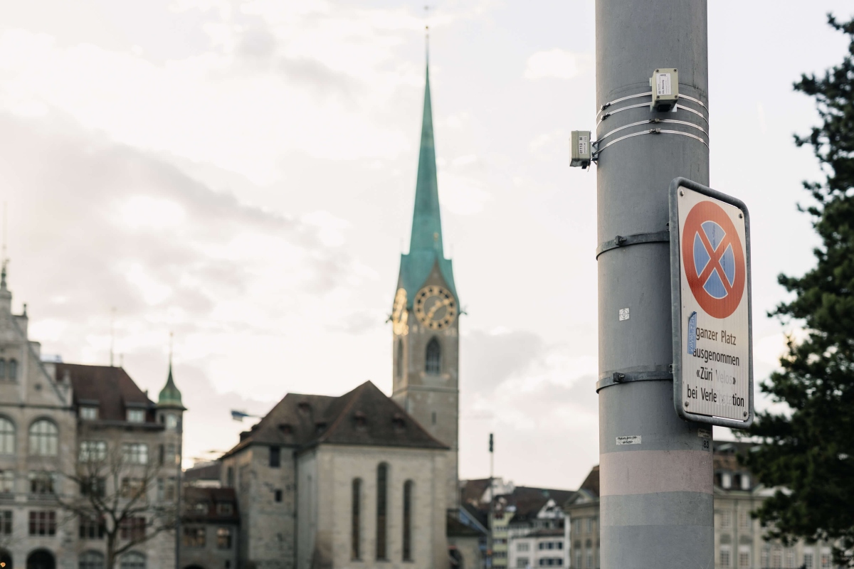 Figure 2: Atmospheric monitoring in Zurich 