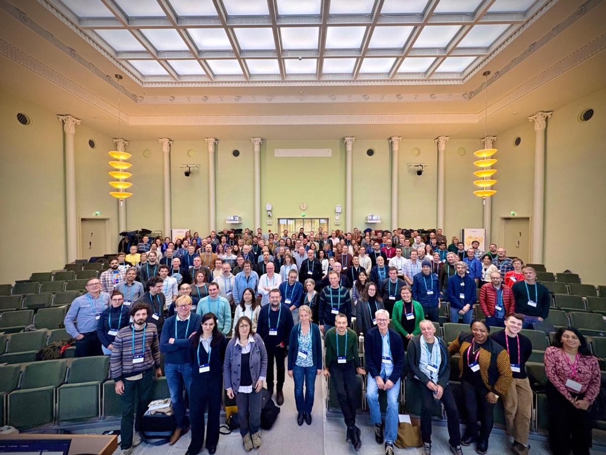 Group picture in a large room