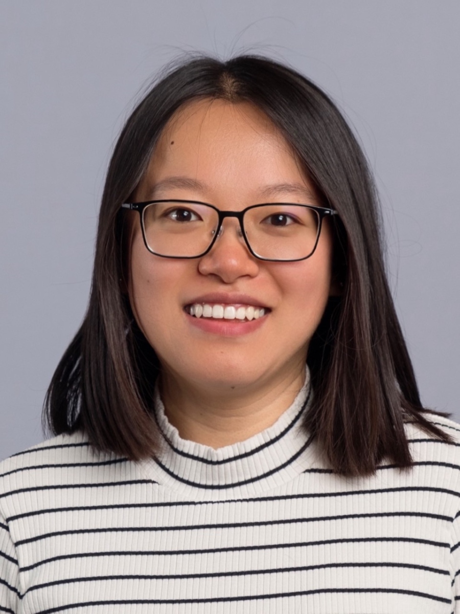 photograph of Yi Wang