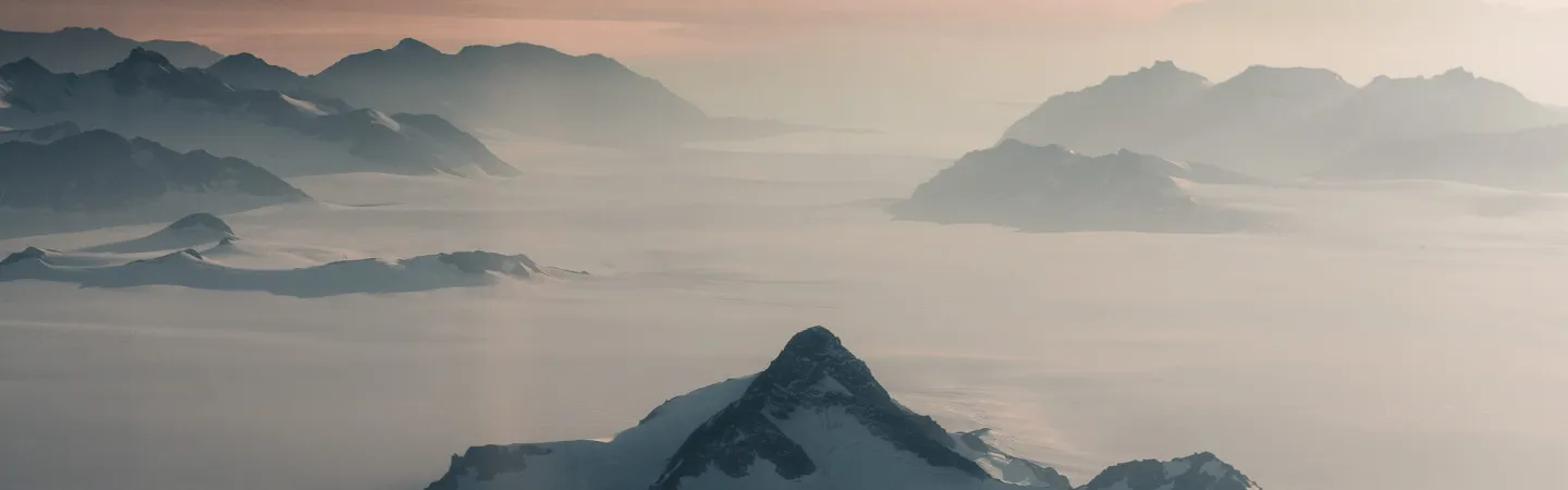 Head office, carbon portal and central facilities header