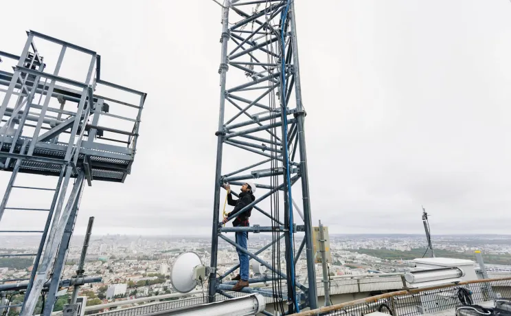 Emissions Paris Rooftops