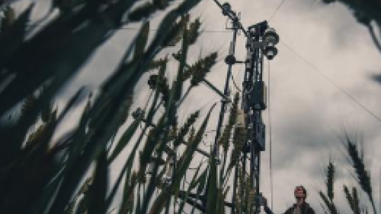 ICOS measurement station framed by crops in Grignon (France). Agriculture is one of the main contributors to human induced carbon emissions. Through projects like CoCO2, Copernicus and ICOS will jointly improve the quality of Earth Observation and non-space data.