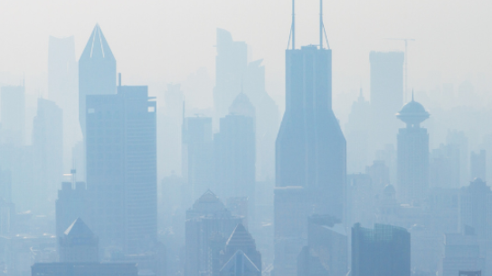 Picture of a megacity fovered in fog