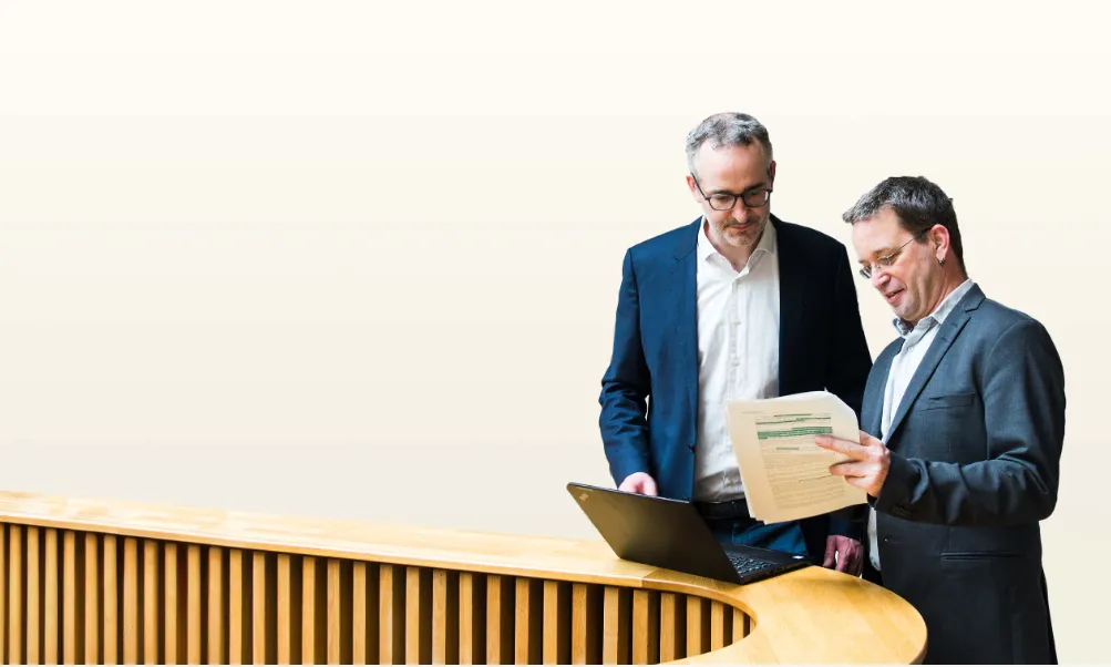 Frederik Pische and Dirk Gunther